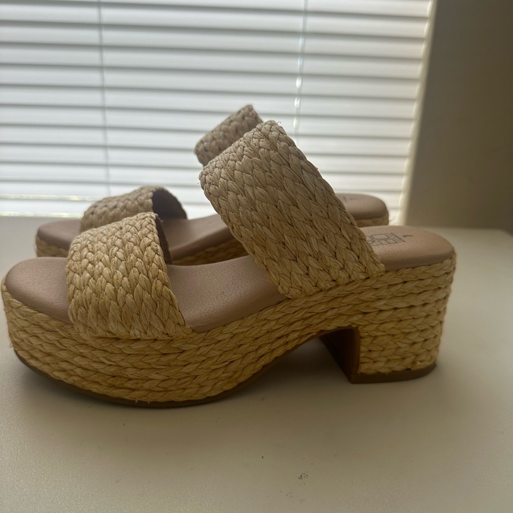 Echo Tan Platform Shoes with Woven Soles